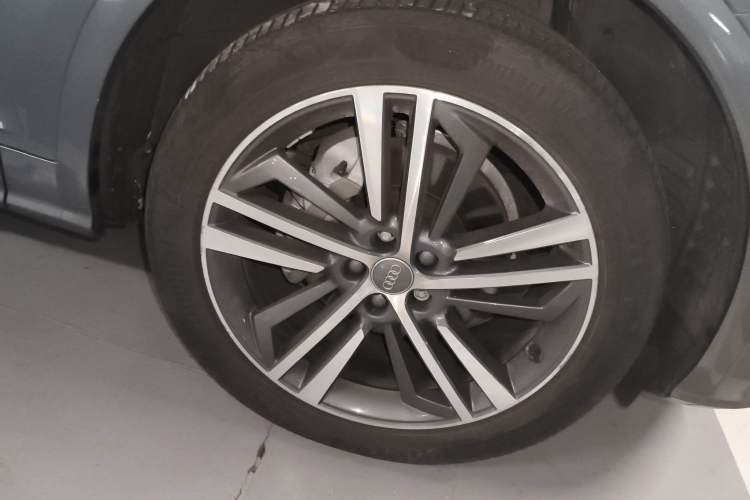 Used Audi Q5L 2020 Updated 40 TFSI Prestige Fashion Edition