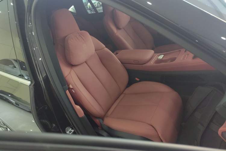 Used Nio EC7 2024 75 kWh