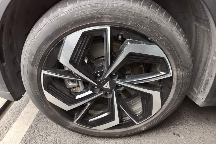 Used Deepal S07 2024 215Max Qiankun Intelligent Driving ADS SE Range-Extended Version
