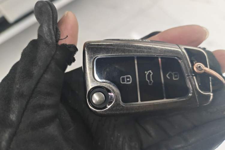 Used Volkswagen Tiguan L 2021 330TSI Automatic Two-Wheel Drive R-Line Enhanced Edition
