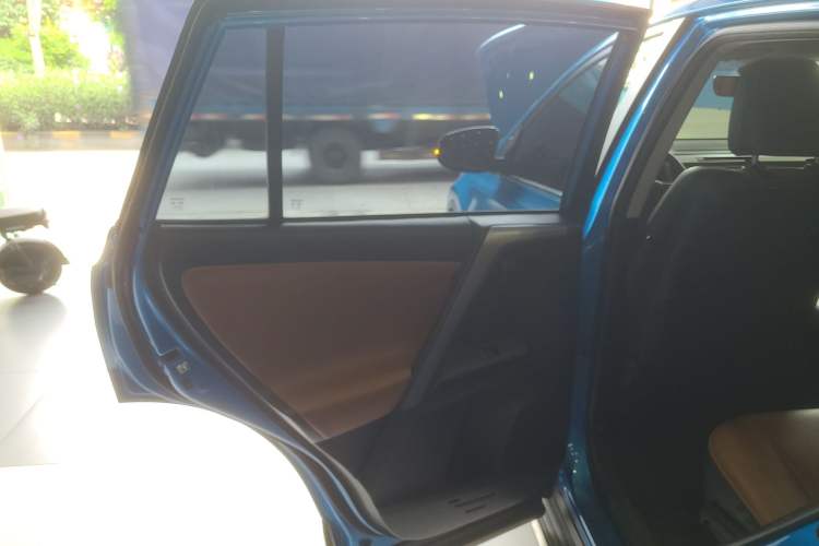 Used Toyota RAV4 2016 2.5L Automatic 4x4 Elite Edition