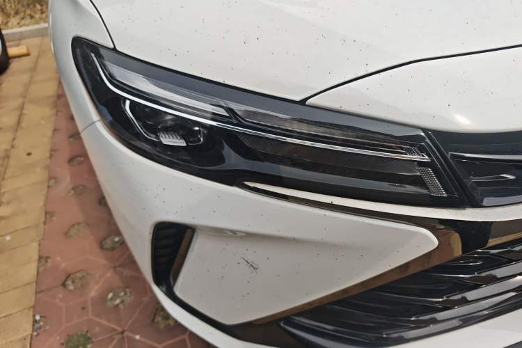 Used Chevrolet Monza 2023 1.5L Dual-Clutch Enjoyment Edition Right Front Headlight