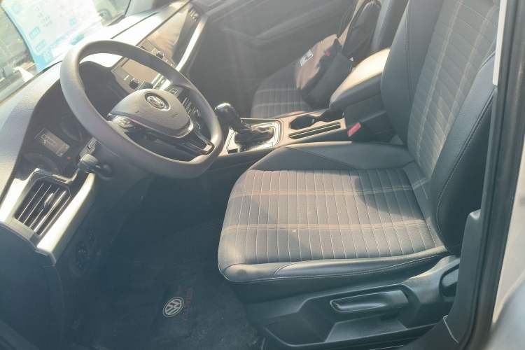 Used Volkswagen Lavida 2019 1.5L Automatic Vision Edition China VI Standard