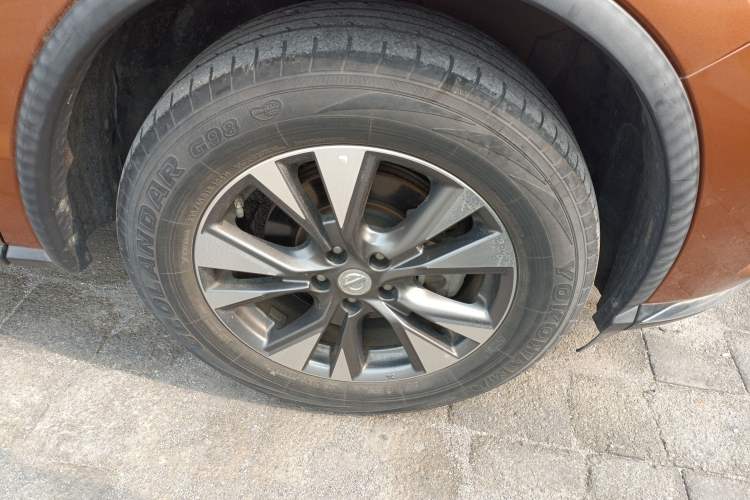 Used Nissan Murano 2015 2.5L XL NAVI Two-Wheel Drive Smart Edition Right Front Wheel Hub