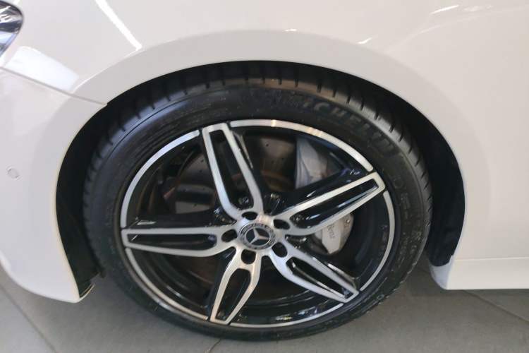 Used Mercedes-Benz E-Class 2017 E 300 Coupe
