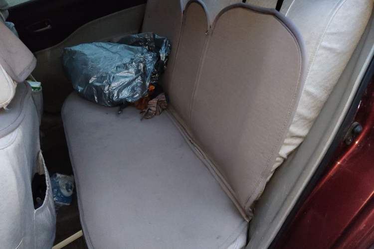 Used Bestune B50 2012 1.6L manual fashion version