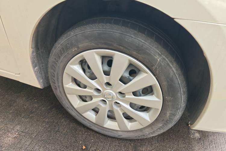 Used Nissan Sylphy 2022 Classic 1.6XE CVT Comfort Edition Right Front Wheel Hub