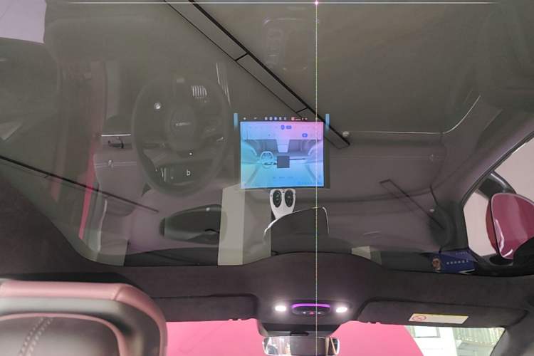 Used Xiaomi Auto SU7 2024 Four-Wheel Drive Ultra-Long Range Advanced Intelligent Driving Max Edition
