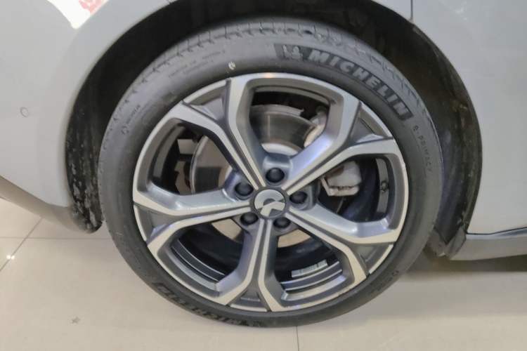 Used Nio ET5T 2023 75 kWh Touring