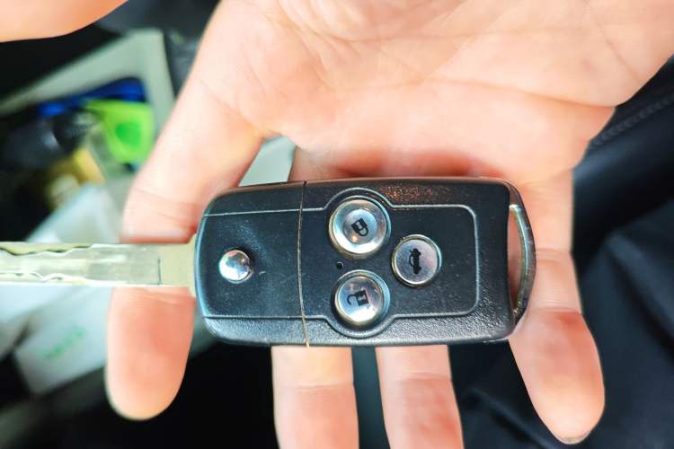 Used Honda Civic 2012 1.8L manual Comfort version
