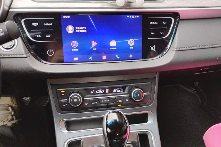 Used Geely Auto Emgrand 2019 Leading Edition 1.5L CVT Upward-Connected Model China VI Standard
