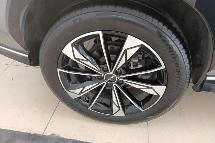 Used Roewe RX5 2023 1.5T Luxury Sliding-Screen Version