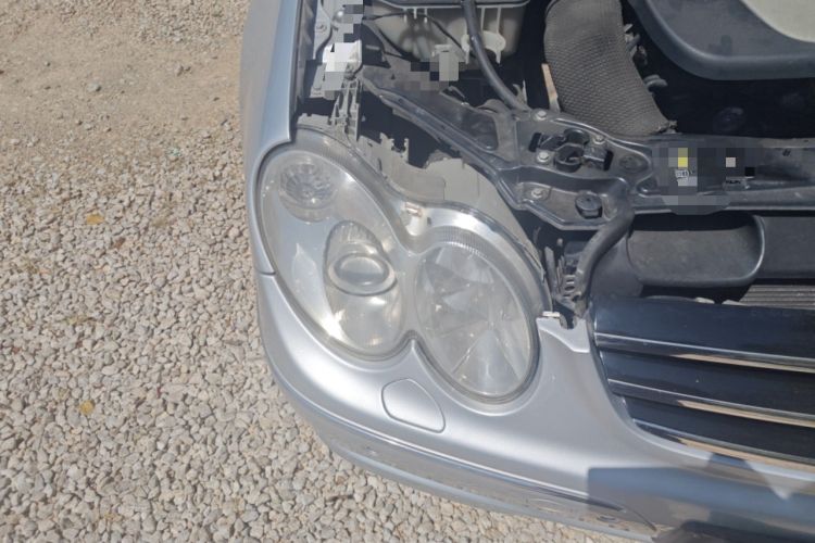 Used Mercedes-Benz CLK-Class 2006 CLK 350 Convertible Sports Car Right Front Headlight