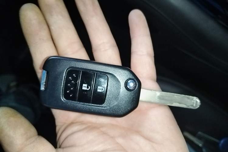 Used Honda Vezel 2020 1.5L CVT Pioneer Edition Vehicle Key