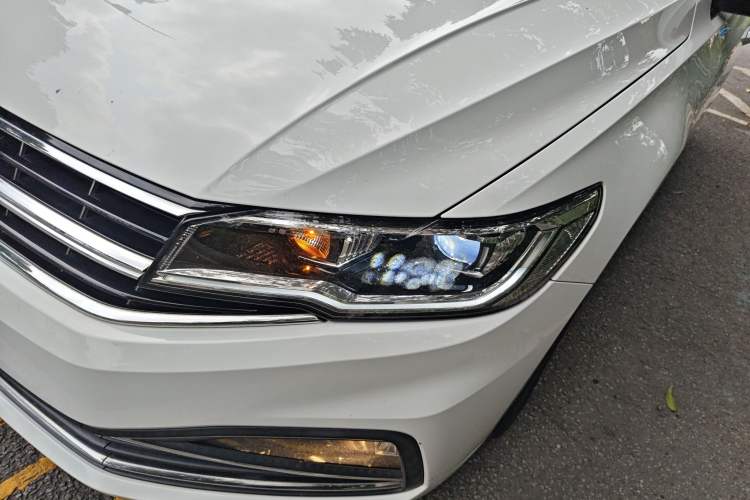 Used Volkswagen Bora 2020 1.5L Automatic Elite Version Left Front Headlight