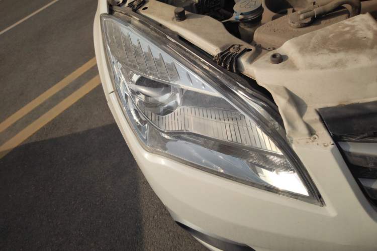 Used Changan CS35 2016 1.6L Manual Luxury Model China IV Standard