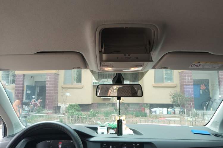 Used Volkswagen Tharu 2022 280TSI Two-Wheel Drive Trend Edition
