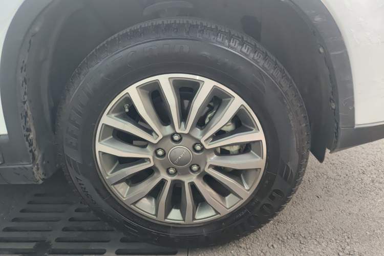 Used Haval H6 2017 Red-Label Sport Edition 1.5T Automatic Two-Wheel Drive Luxury Model