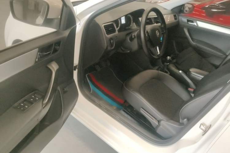 Used Skoda Rapid 2018 1.6L Manual Comfort Edition
