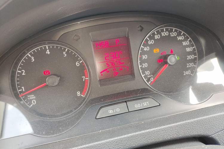 Used Volkswagen Santana 2015 Haval H6 1.6L Automatic Luxury Model
