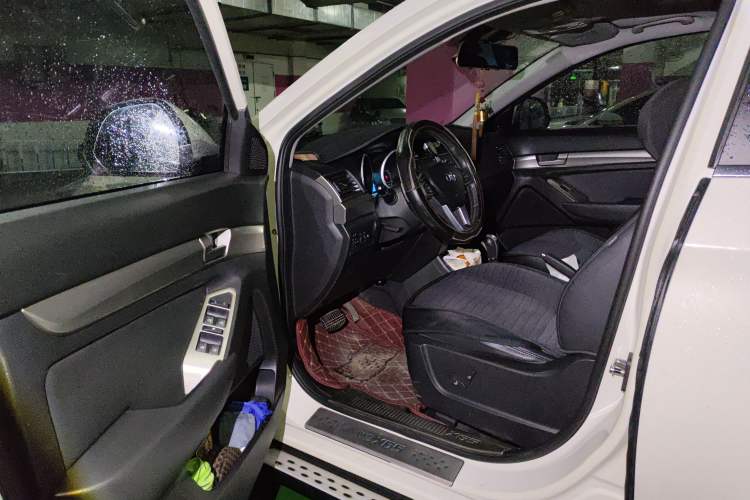 Used BAIC Senova X65 2015 2.0T Automatic Elite Model