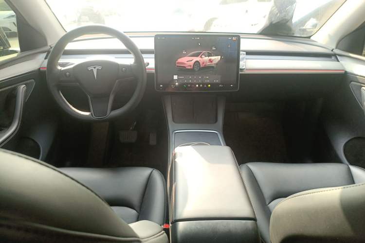 Used Tesla Model Y 2023 Rear-Wheel-Drive Version