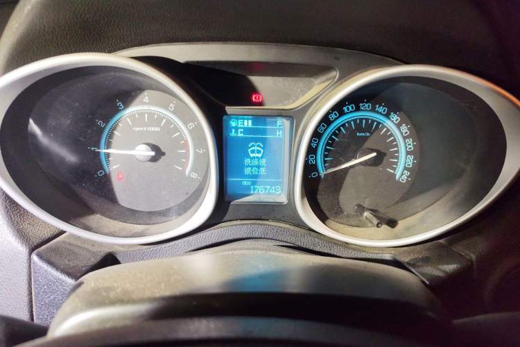 Used GAC Trumpchi GS5 2012 2.0L Manual Two-Wheel Drive Elite Edition
