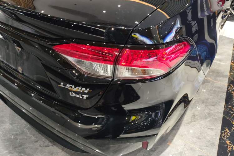 Used Toyota Levin 2019 185T CVT Sport Edition China VI Standard Right Rear Taillight