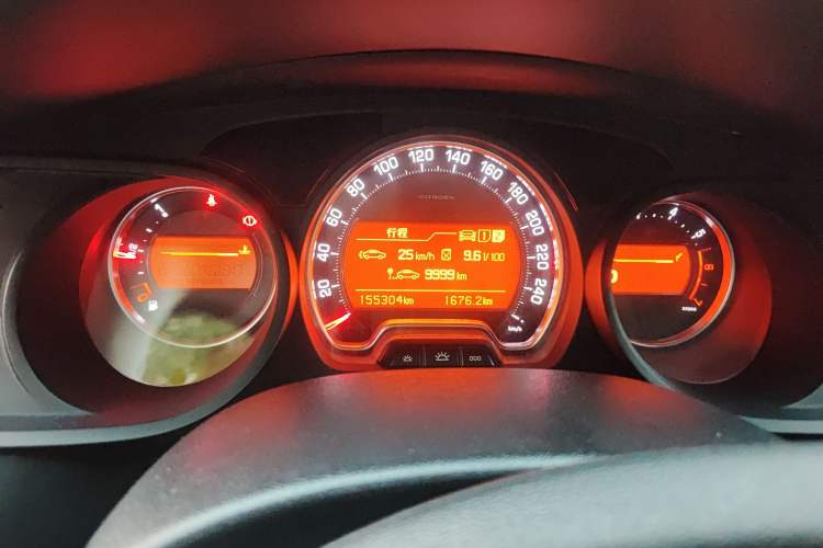 Used Citroen C5 2014 1.6T Automatic Luxury Model
