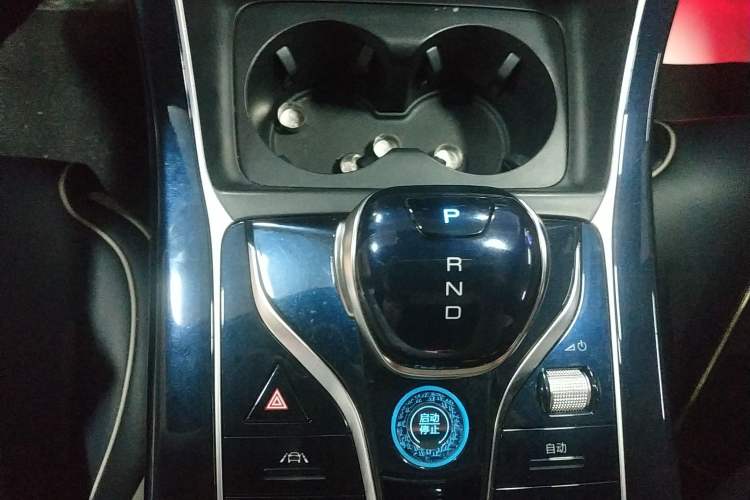 Used BYD Qin PLUS 2021 DM-i 120KM Flagship Model Gear Lever