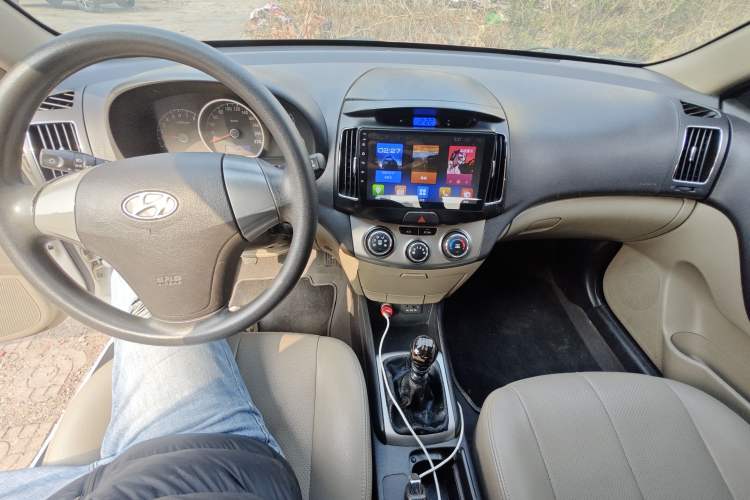 Used Hyundai Celesta 2015 1.6L Manual Comfort Model