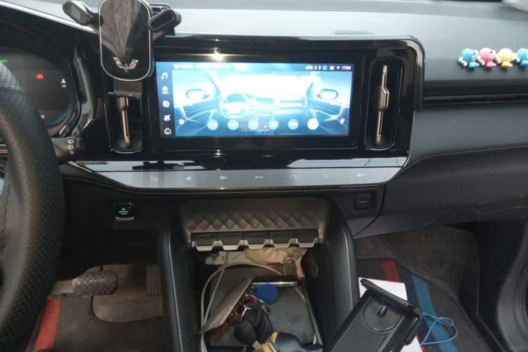 Used Wuling Xingyun 2023 2.0L DHT Flagship Edition
