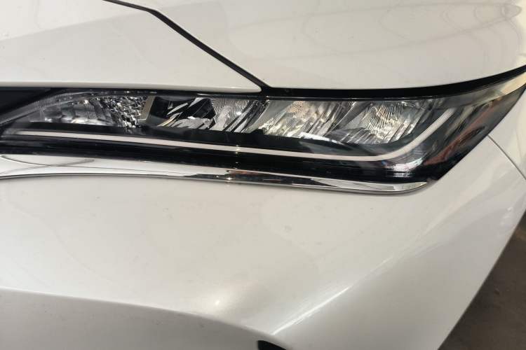 Used Toyota Harrier 2022 Dual-Engine 2.5L CVT Two-Wheel Drive Luxury Edition
