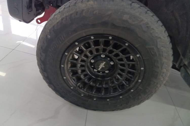 Used Jeep Wrangler 2019 2.0T Sahara Four-Door Version China VI Emission Standard