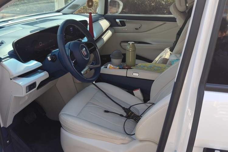 Used Buick GL8 New Energy 2024 Lu Zun Luxury Edition 7-Seater