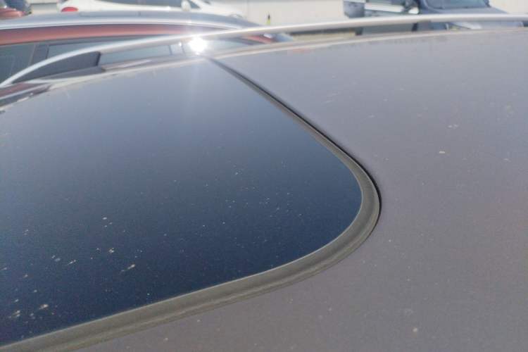 Used Volkswagen Touran 2011 1.4T DSG Zhiya Edition 5 Seats Roof