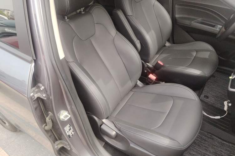 Used NETA V 2021 Long-Range Entertainment Edition Upgrade Model
