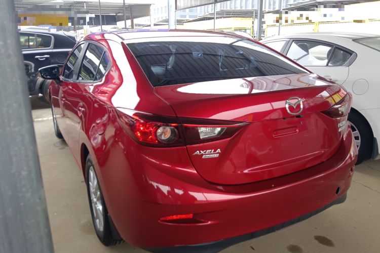 Used Mazda 3 Axela 2016 Sedan 1.5L Automatic Luxury Model Exterior 2
