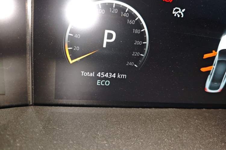 Used CHANGAN UNI-V 2022 2.0T Leading-Speed Edition
