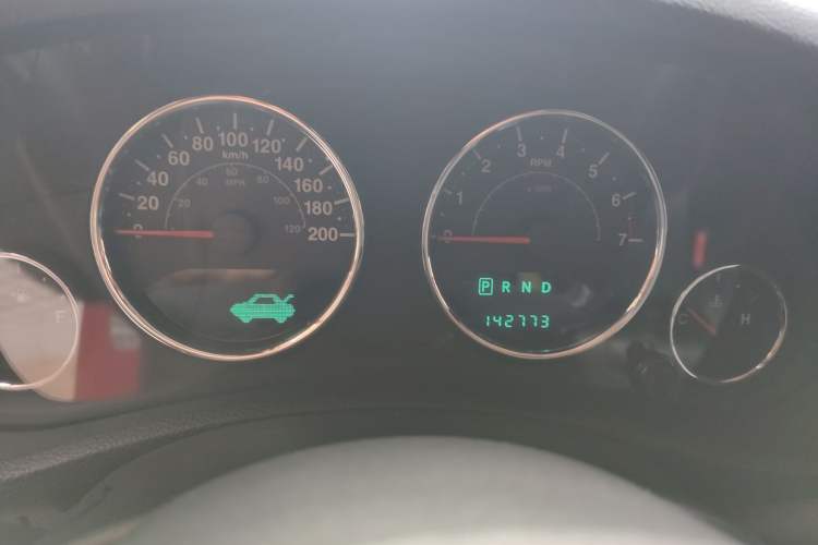 Used Jeep Wrangler 2013 3.6L Rubicon four-door model Instrument Cluster