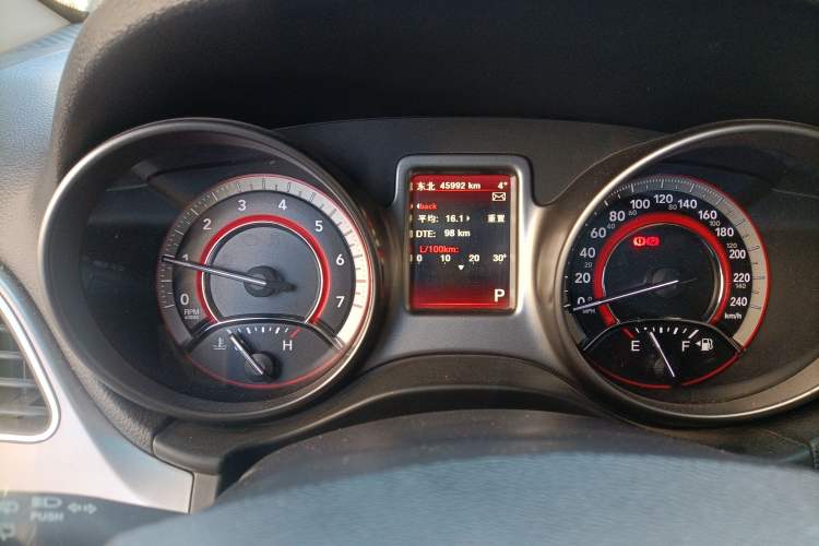 Used Dodge Journey 2016 2.4L Two-Wheel-Drive Touring Edition Instrument Cluster