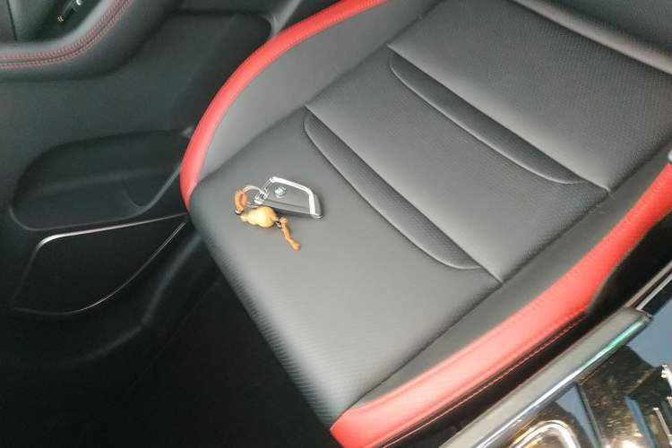 Used Venucia T60 2018 1.6L CVT Smart Edition (ISS) China VI
