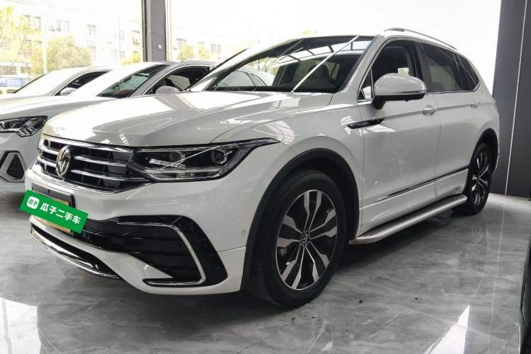 Used Volkswagen Tiguan L 2023 330TSI Automatic Two-Wheel Drive R-Line Enjoyment Edition