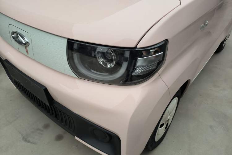Used Chery QQ Ice Cream 2022 120km Conical Shape Lithium Iron Phosphate Left Front Headlight