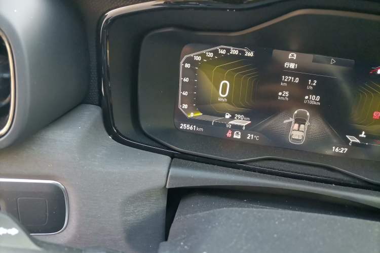 Used Lynk & Co 02 Hatchback 2022 2.0TD Pro