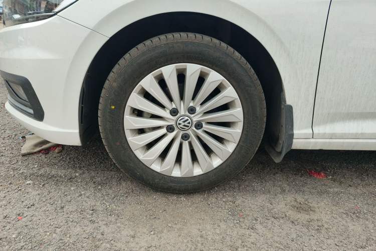 Used Volkswagen Lavida 2019 1.5L Automatic Vision Edition China VI Standard
