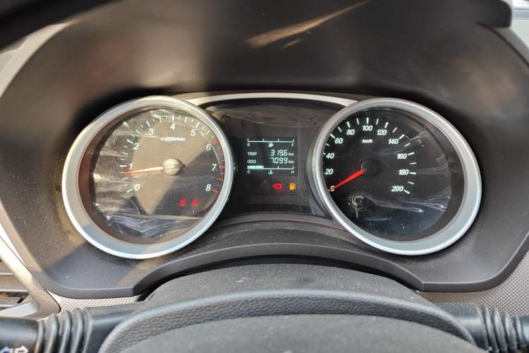 Used Wuling Hongguang 2021 1.5L Facelifted S Comfort Version with Electric Power Steering LAR
