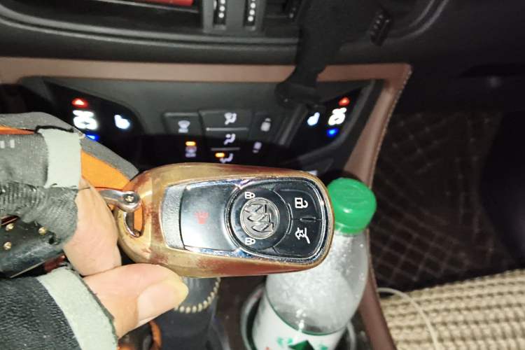 Used Buick Envision 2017 28T Four-Wheel Drive Elite Model