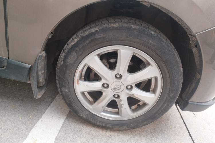 Used CHANGAN KAICHENG Ounuo S 2014 1.5L Base Version Right Front Wheel Hub