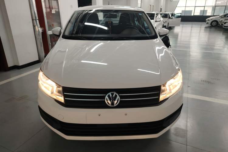 Used Volkswagen Santana 2021 1.5L Manual Fashion Edition Front